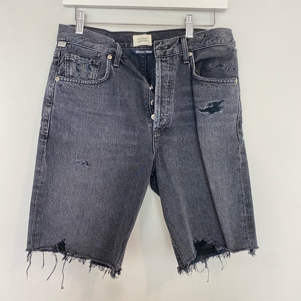 Citizens of humanity black high waisted denim shorts. Size 26. Great condition.